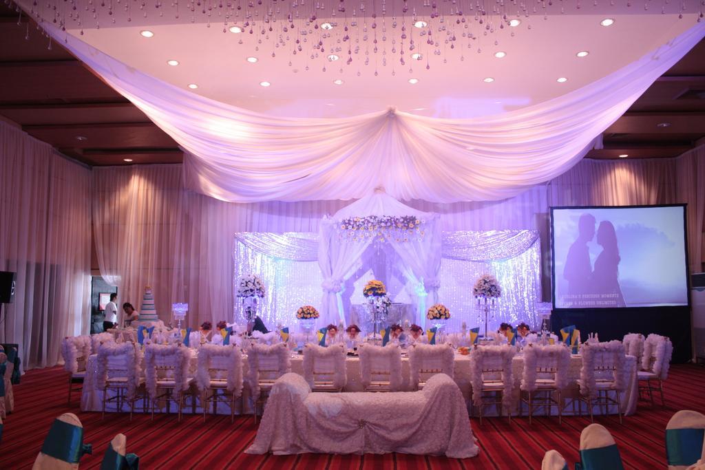 The Pinnacle Hotel And Suites Davao City Екстериор снимка