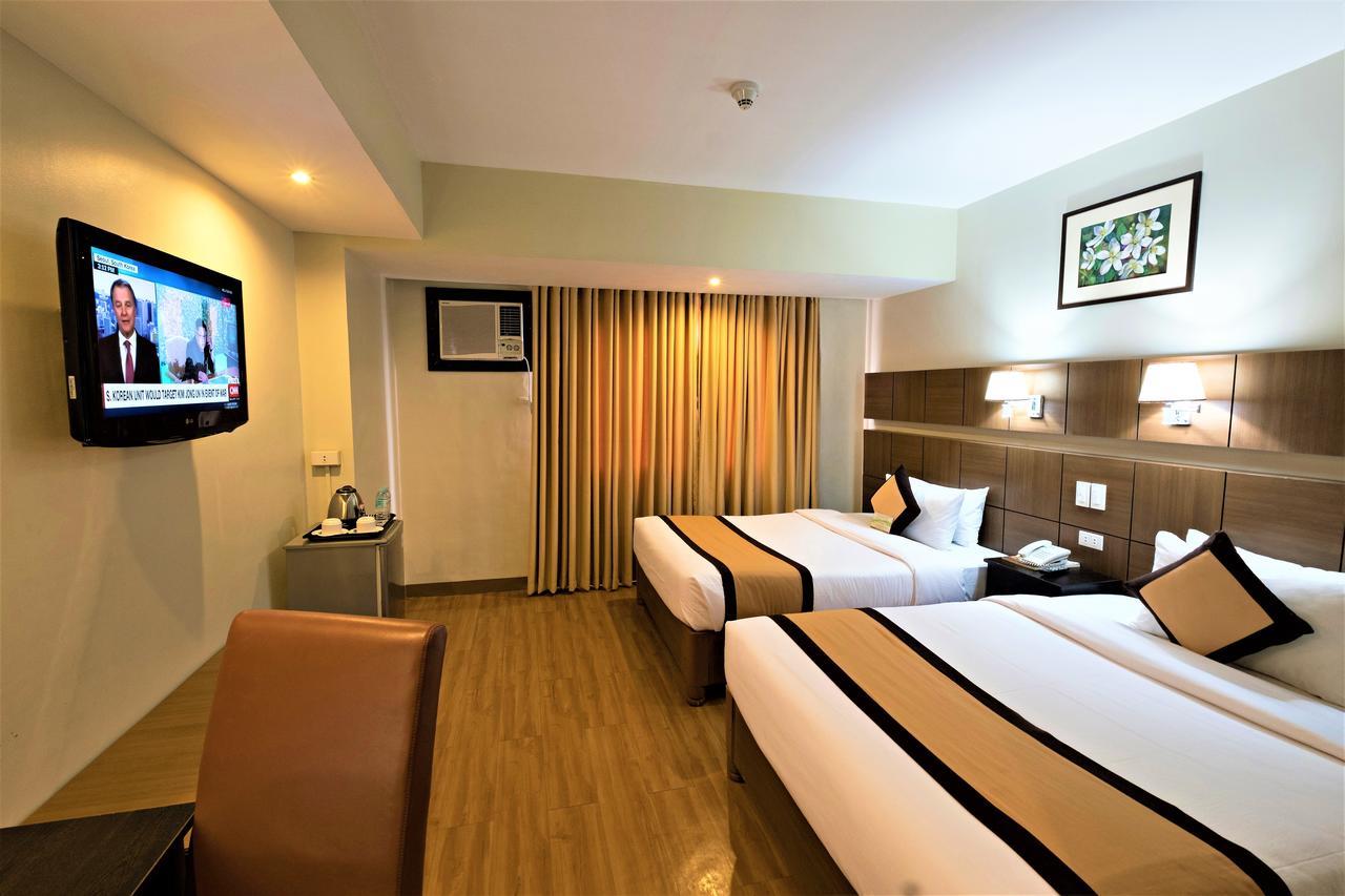The Pinnacle Hotel And Suites Davao City Екстериор снимка